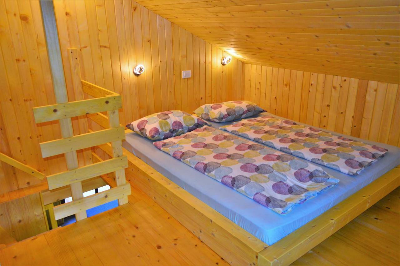 Sleeping With The Bees Kozjak Kobarid Dış mekan fotoğraf
